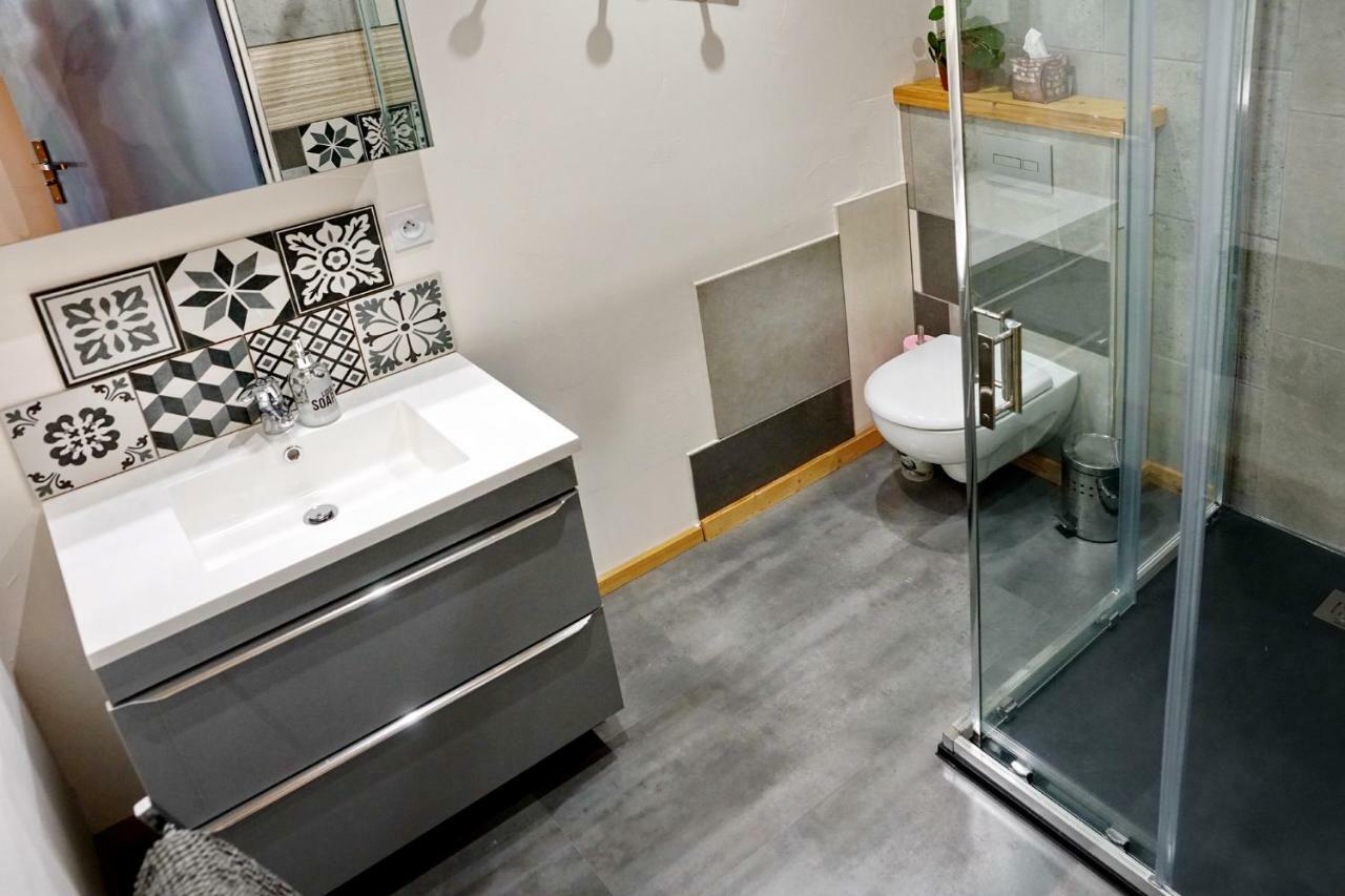 CHALET HOTEL La TUVIERE BIKE INN Saint-Jean-de-Maurienne Ngoại thất bức ảnh